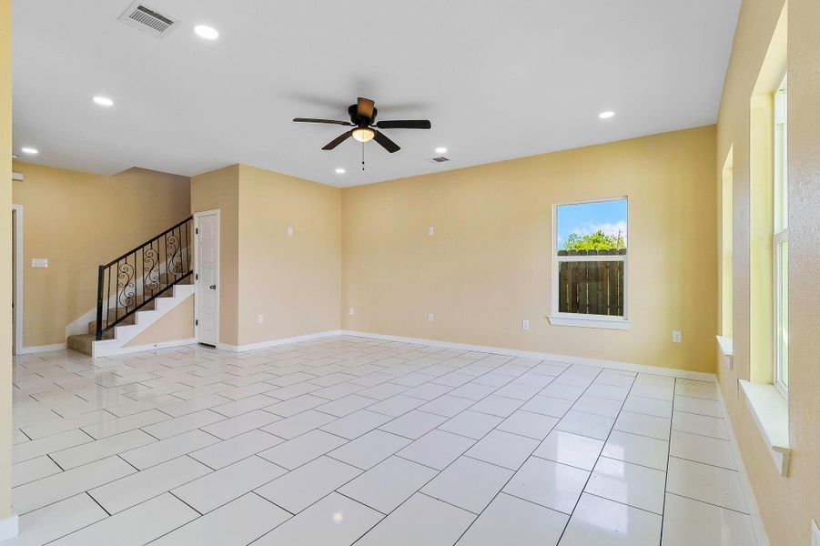 Come see personally! No picture can do this house justice! Come see personally! No picture can do this house justice!