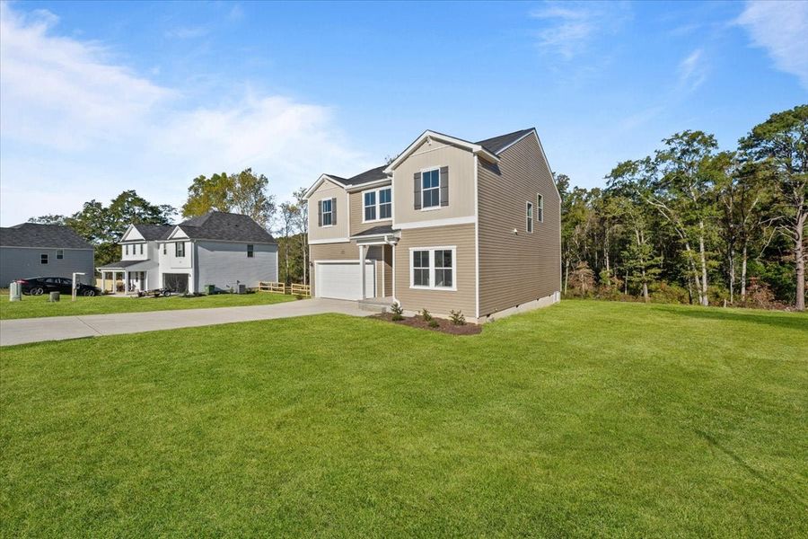 Aberdeen, NC New Home.  - Slide 2