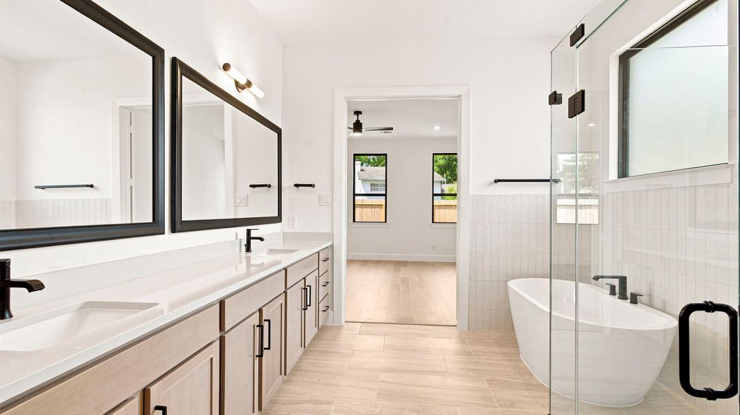 Furnished interior view inside a new home in Friendswood Trails 70' Homesites, Friendswood (Image 15).