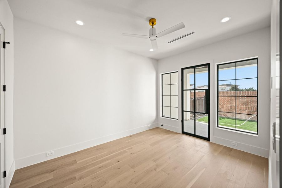 Spacious, unfurnished interior of a new home in , Sugar Land (Image 14). Spacious, unfurnished interior of a new home in , Sugar Land (Image 14).