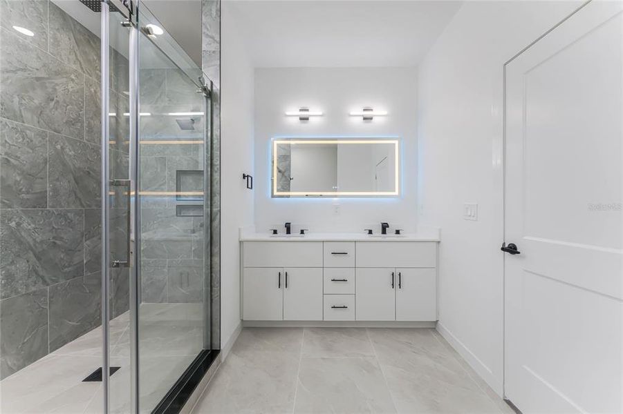 Furnished interior view inside a new home in , Port Charlotte (Image 12).