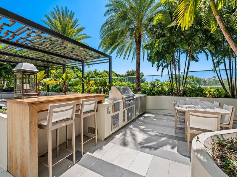 Exterior details and patio area of a home in Alina Residences, Boca Raton (Image 1).