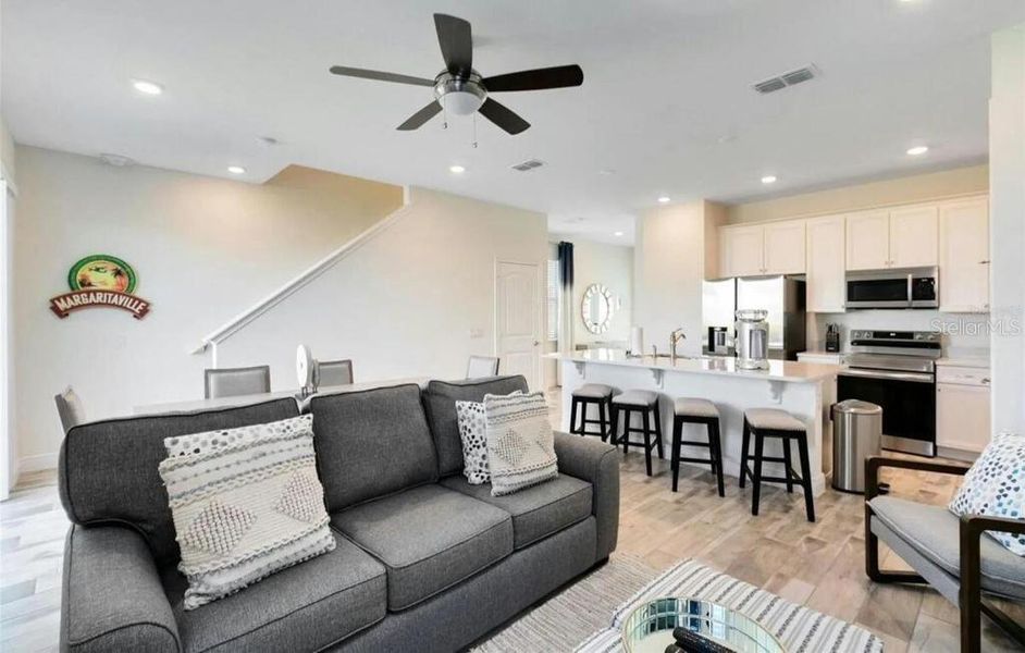 Furnished interior view inside a new home in , Kissimmee (Image 8).
