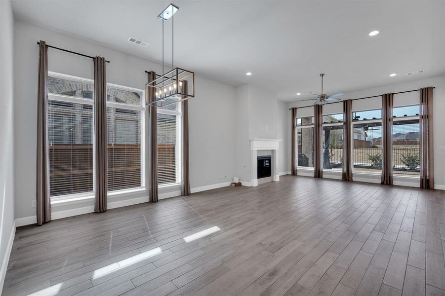 Spacious, unfurnished interior of a new home in Bridgewater, Midlothian (Image 24).