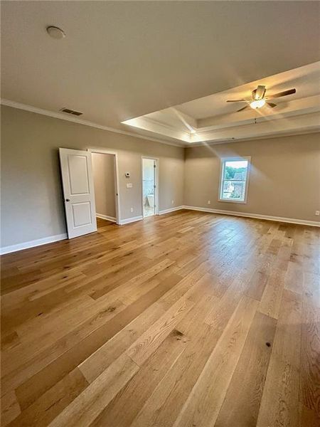 Spacious, unfurnished interior of a new home in , Atlanta (Image 9). Spacious, unfurnished interior of a new home in , Atlanta (Image 9).
