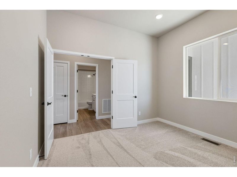 Spacious, unfurnished interior of a new home in Highlands Preserve, Mead (Image 21).