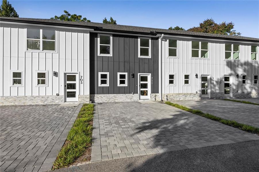 Front exterior of a new home in , Altamonte Springs, FL, highlighting curb appeal (Image 1). Front exterior of a new home in , Altamonte Springs, FL, highlighting curb appeal (Image 1).
