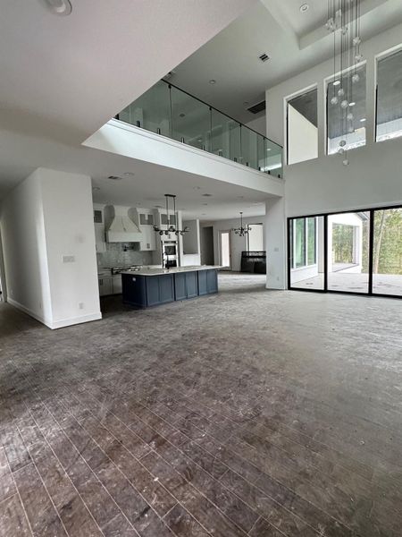 Spacious, unfurnished interior of a new home in , Humble (Image 3).