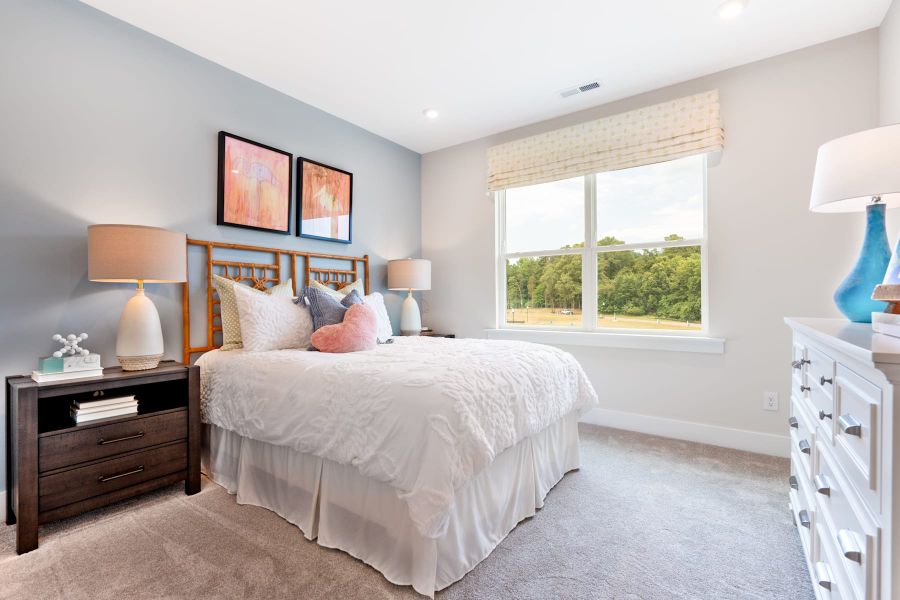 Representative furnished interior of a home built from the Boyd by Tri Pointe Homes in Seven Oaks, Belmont (Image 33).