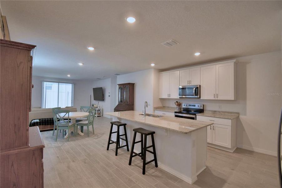 Furnished interior view inside a new home in Hammock Reserve - Signature Series, Haines City (Image 8). Furnished interior view inside a new home in Hammock Reserve - Signature Series, Haines City (Image 8).