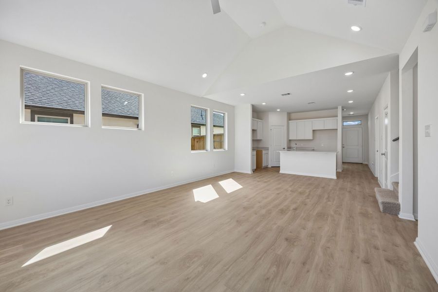 Spacious, unfurnished interior of a new home in Riviera Pines, Huffman (Image 15). Spacious, unfurnished interior of a new home in Riviera Pines, Huffman (Image 15).