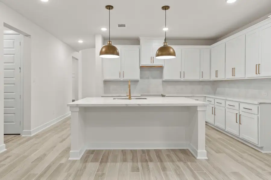 Representative image. Features, specifications, selections and colors may vary. Representative image. Features, specifications, selections and colors may vary.