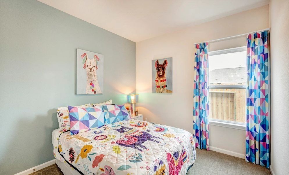 Pictures are of a model home and features vary from this listing. Pictures are of a model home and features vary from this listing.