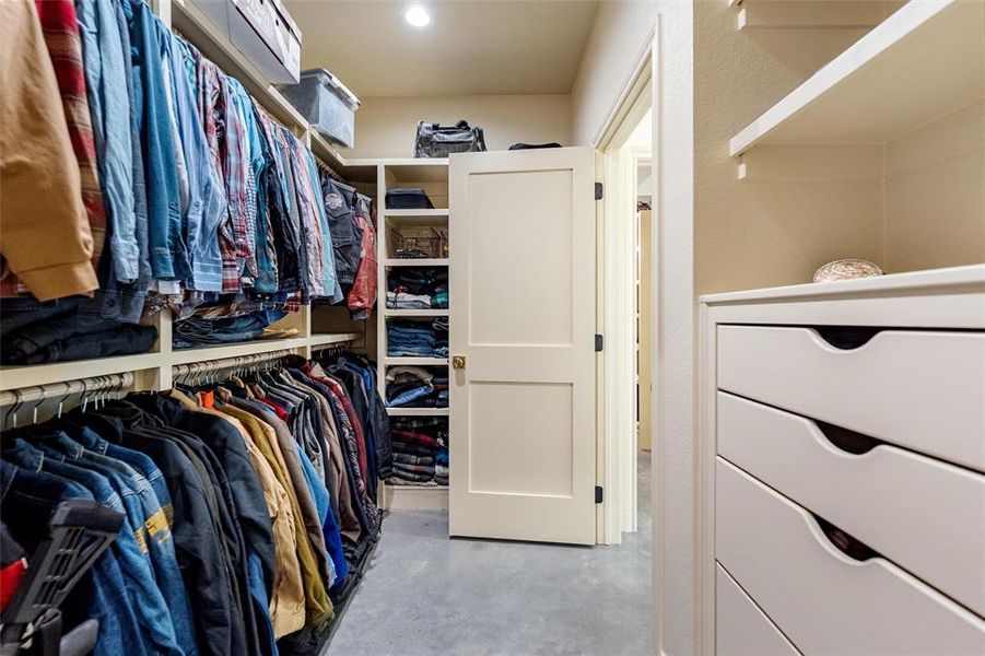 Image 31 of a home in . Image 31 of a home in .