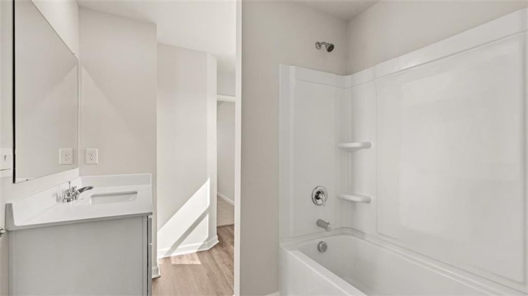 Spacious, unfurnished interior of a new home in Locust Grove Station - Cedar Ridge, Locust Grove (Image 35).