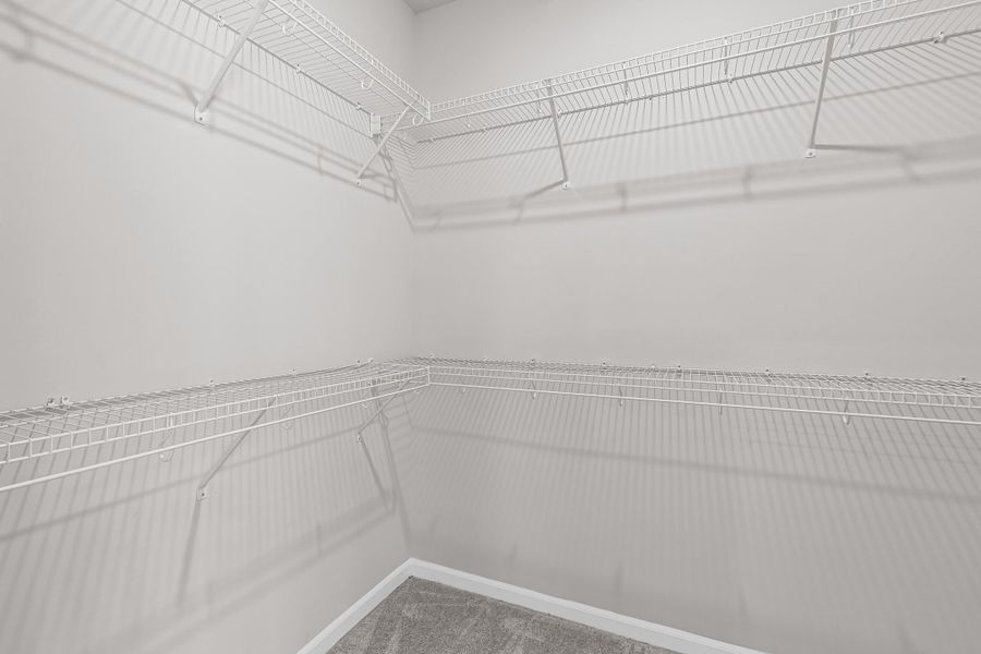 Spacious, unfurnished interior of a new home in Sweetgrass at Summers Corner, Summerville (Image 25).