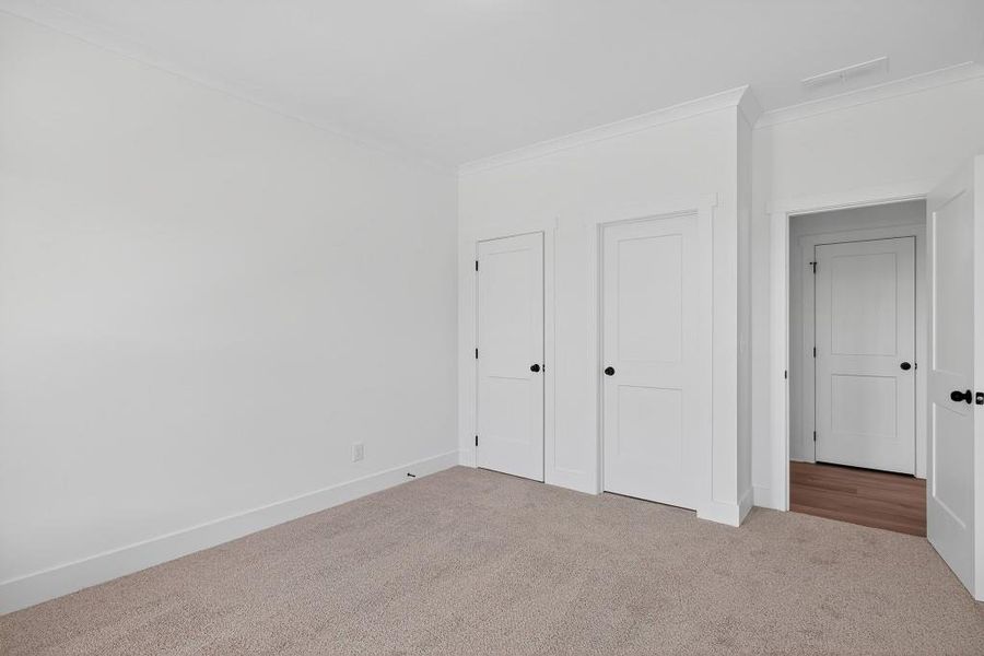 Spacious, unfurnished interior of a new home in Pinegate, Covington (Image 17).