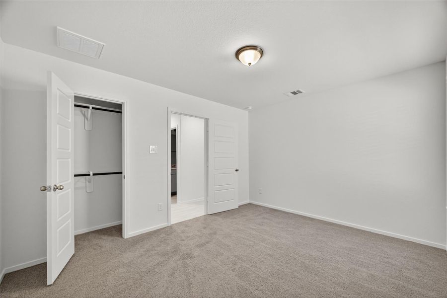 Spacious, unfurnished interior of a new home in Splendora Fields, Splendora (Image 28).