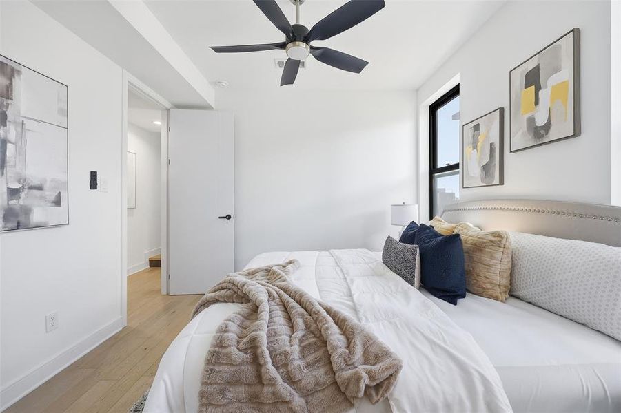 Furnished interior view inside a new home in , Dallas (Image 18).