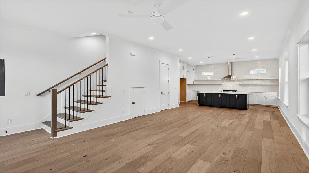 Spacious, unfurnished interior of a new home in Grants Court, Charleston (Image 12).