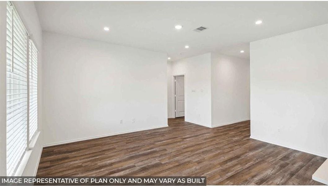 Spacious, unfurnished interior of a new home in Medina, Dayton (Image 15).