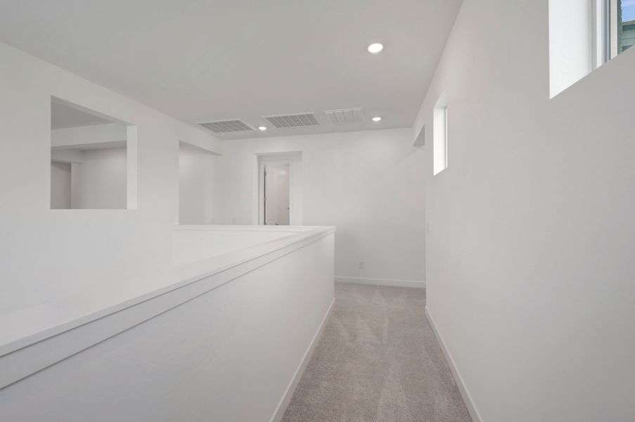 Spacious, unfurnished interior of a new home in Soleo, San Tan Valley (Image 35). Spacious, unfurnished interior of a new home in Soleo, San Tan Valley (Image 35).