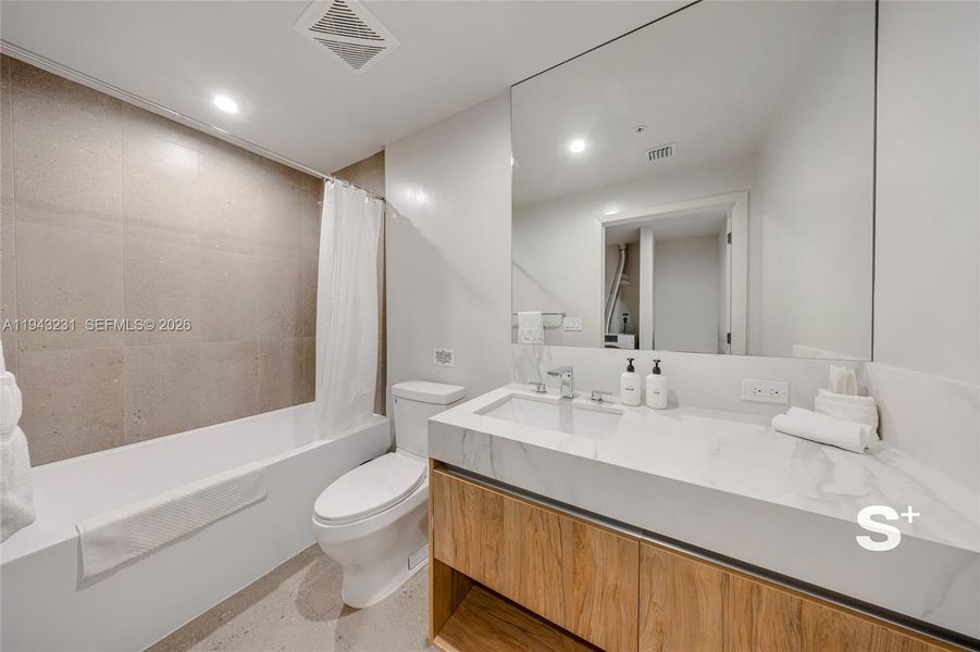 Furnished interior view inside a new home in , Miami (Image 6).