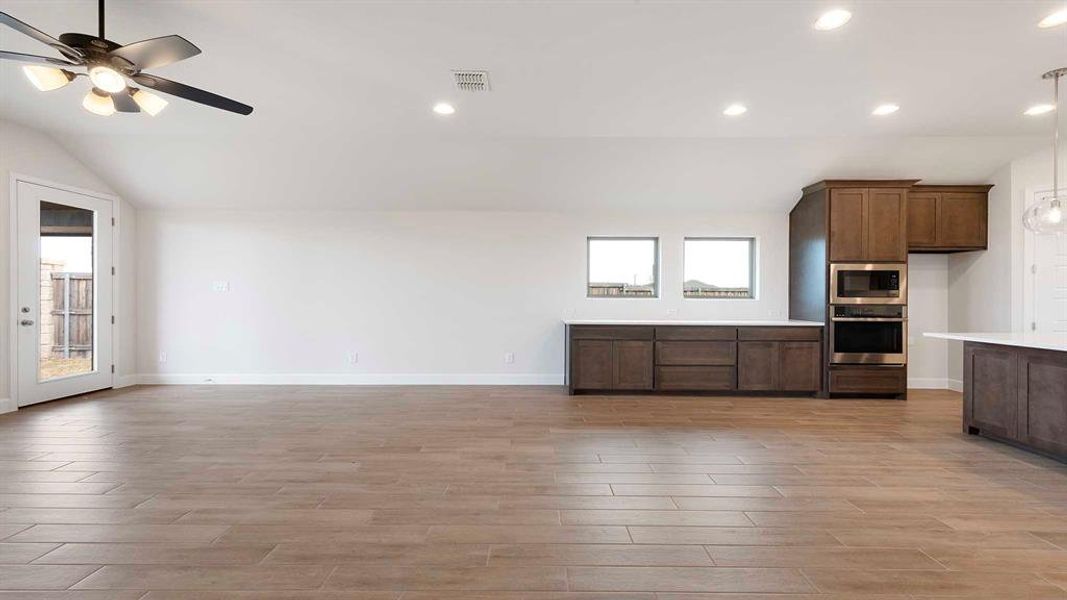 Spacious, unfurnished interior of a new home in Devonshire, Forney (Image 18).