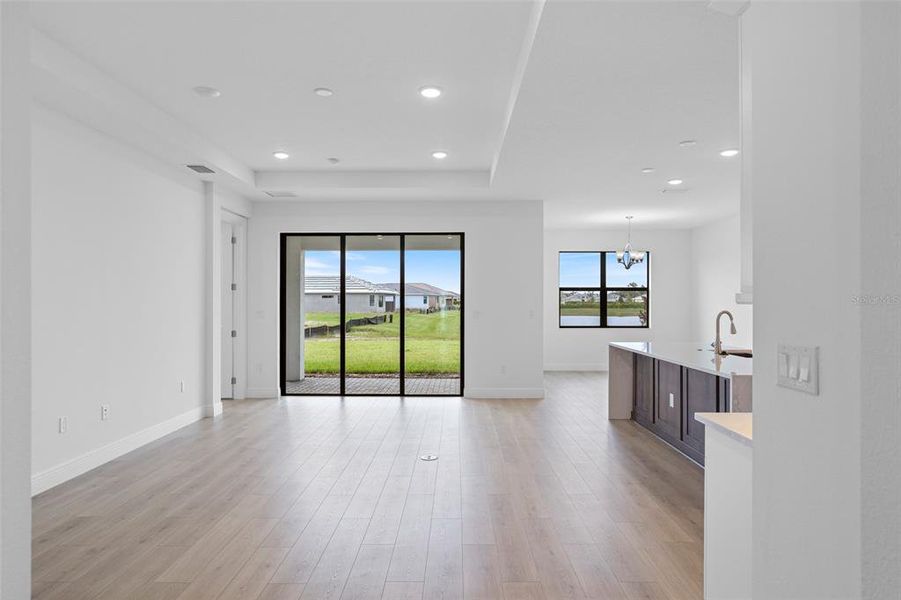 Spacious, unfurnished interior of a new home in Cresswind Lakewood Ranch, Lakewood Ranch (Image 32).