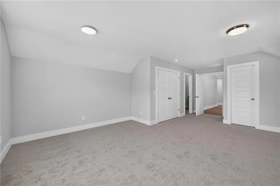Spacious, unfurnished interior of a new home in , Atlanta (Image 19). Spacious, unfurnished interior of a new home in , Atlanta (Image 19).