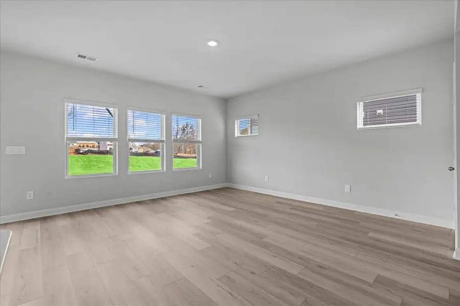 Spacious, unfurnished interior of a new home in Cedar Shoals – Heritage Collection, Piedmont (Image 12). Spacious, unfurnished interior of a new home in Cedar Shoals – Heritage Collection, Piedmont (Image 12).