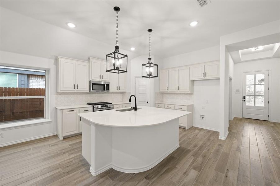 DFW-Chisholm Hills-Concept 1849-906 Madeline Lane- Kitchen-Risewell Homes-2 DFW-Chisholm Hills-Concept 1849-906 Madeline Lane- Kitchen-Risewell Homes-2