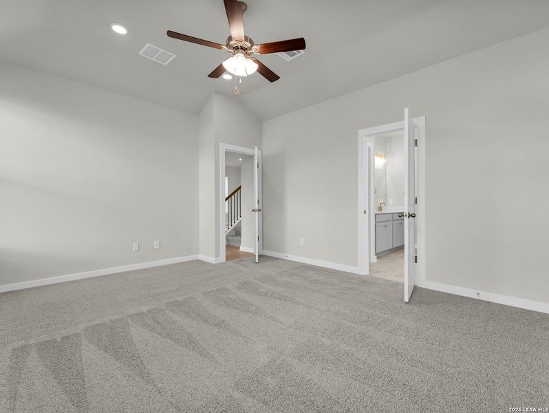 Spacious, unfurnished interior of a new home in Morgan Meadows, San Antonio (Image 20).