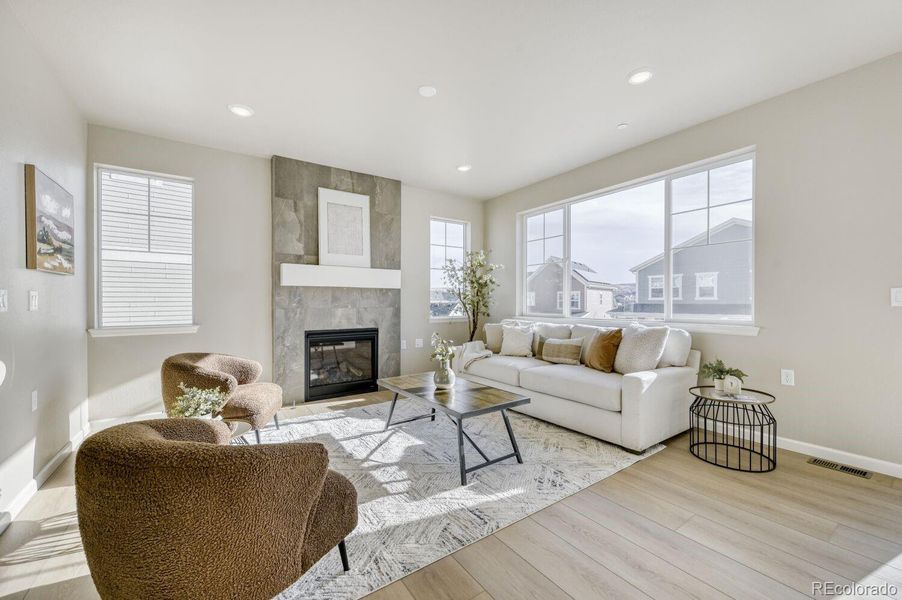 Furnished interior view inside a new home in , Superior (Image 30).