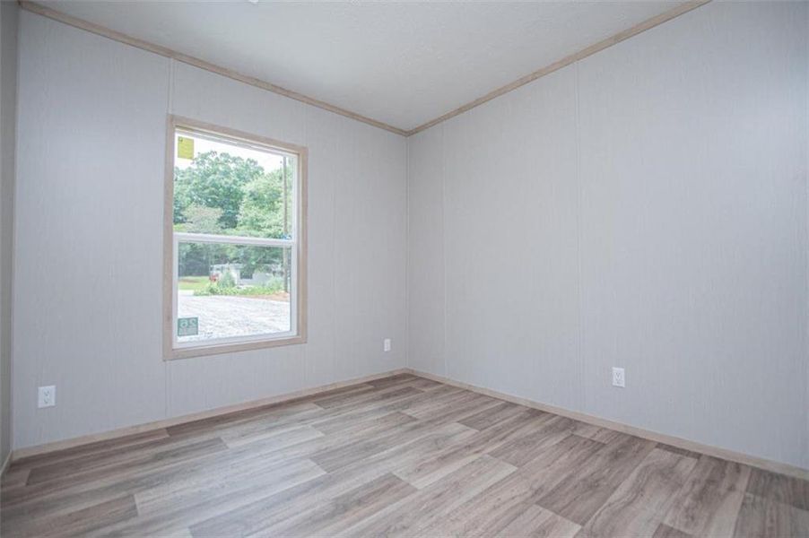 Spacious, unfurnished interior of a new home in , Temple (Image 75).
