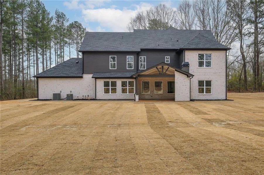 Exterior details and patio area of a home in , Monroe (Image 3).