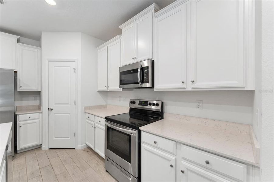 Furnished interior view inside a new home in Liberty Village: Liberty Village - Phase One, Ocala (Image 12).
