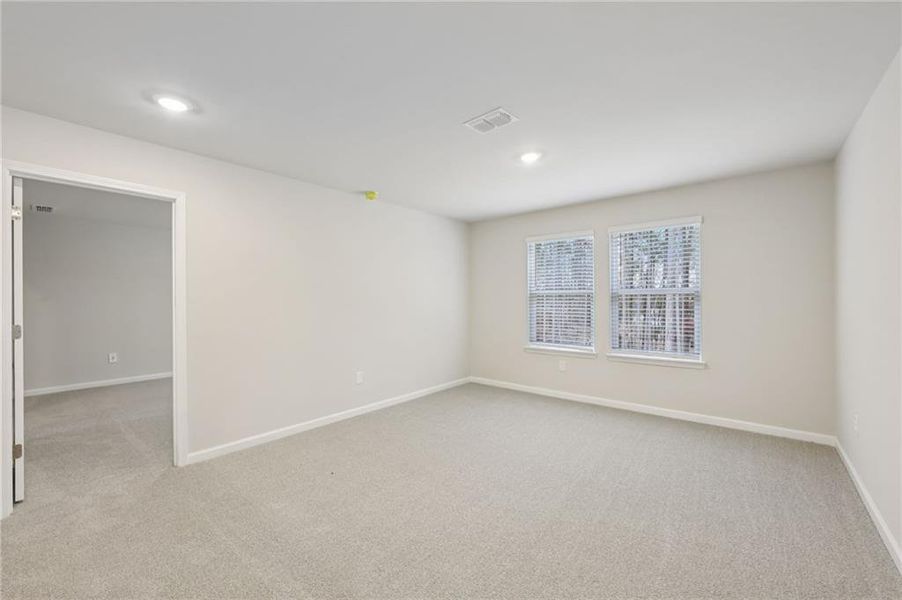 Spacious, unfurnished interior of a new home in Parkside at Grayson, Grayson (Image 27). Spacious, unfurnished interior of a new home in Parkside at Grayson, Grayson (Image 27).