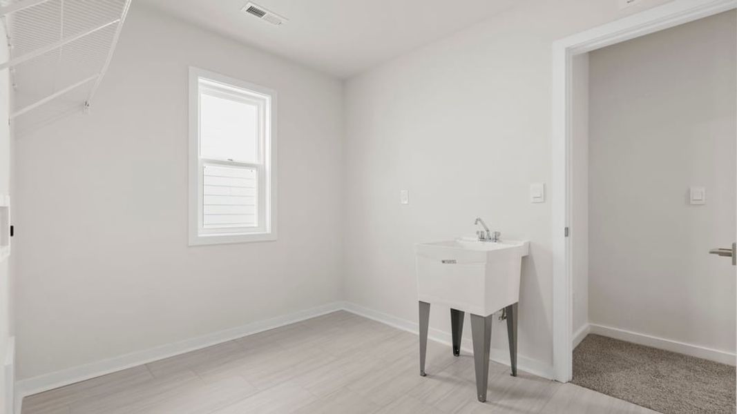 Spacious, unfurnished interior of a new home in Seven Oaks, Greenwood (Image 45). Spacious, unfurnished interior of a new home in Seven Oaks, Greenwood (Image 45).
