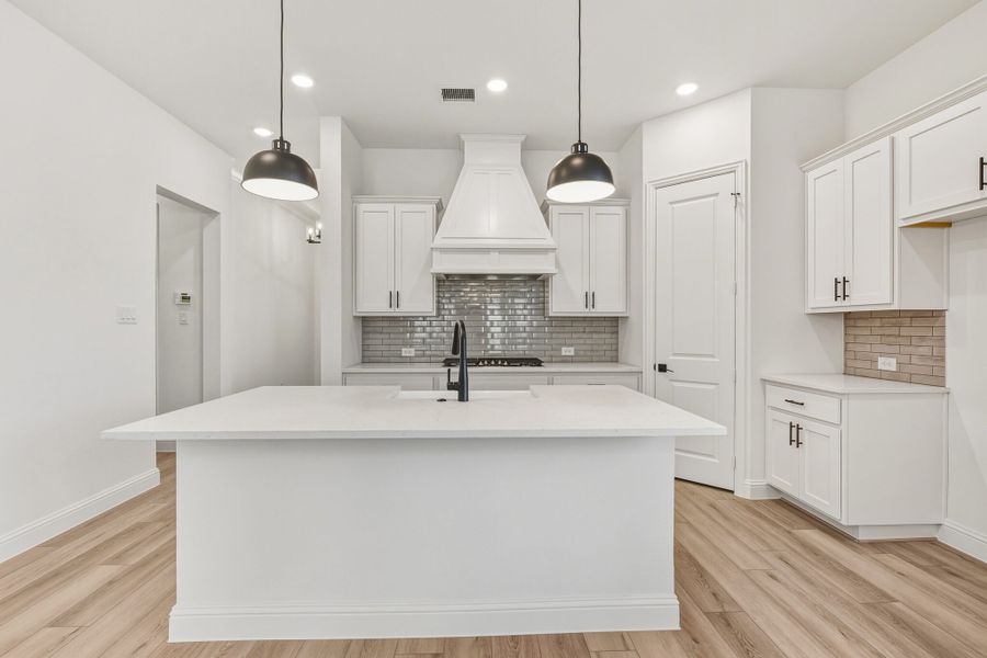 Furnished interior view inside a new home in Wildflower Ranch, Fort Worth (Image 7).