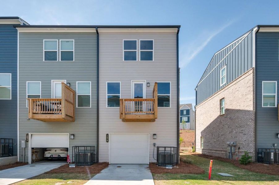 Exterior details and patio area of a home in , Atlanta (Image 24).