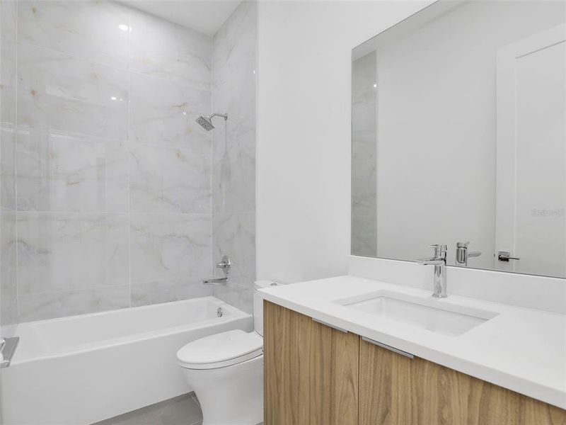 Furnished interior view inside a new home in , Port Charlotte (Image 31).