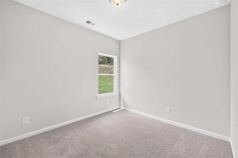 Spacious, unfurnished interior of a new home in Summerfield Place, Carrollton (Image 30).