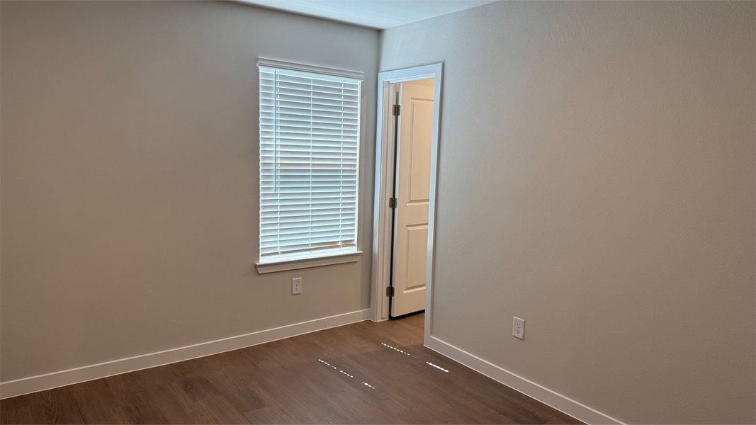 Spacious, unfurnished interior of a new home in London Towne, Corpus Christi (Image 21).