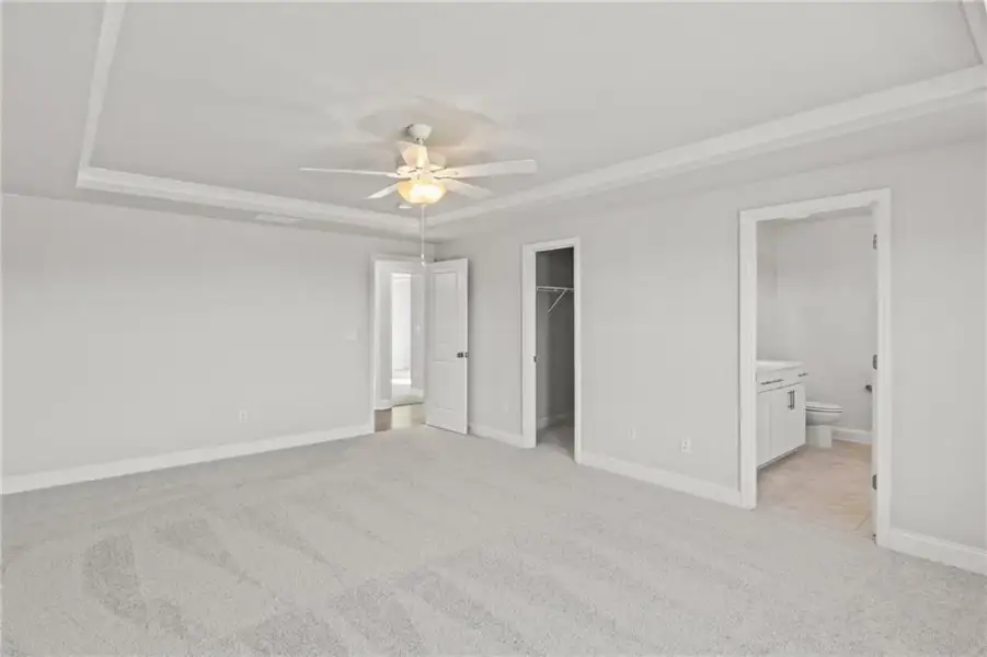 Spacious, unfurnished interior of a new home in Hawthorne Ridge, McDonough (Image 15).