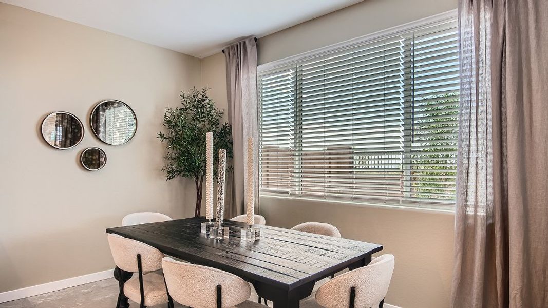 3526 Carlsbad Dining F1 Base4 3526 Carlsbad Dining F1 Base4