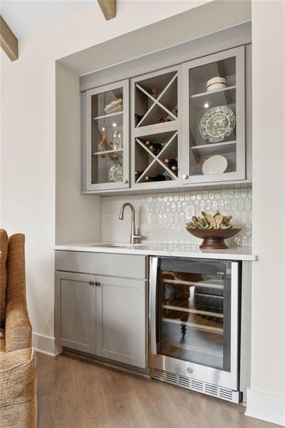 Close-up of interior finishes inside a home in The Courtyards by The Manor, Alpharetta (Image 22). Close-up of interior finishes inside a home in The Courtyards by The Manor, Alpharetta (Image 22).