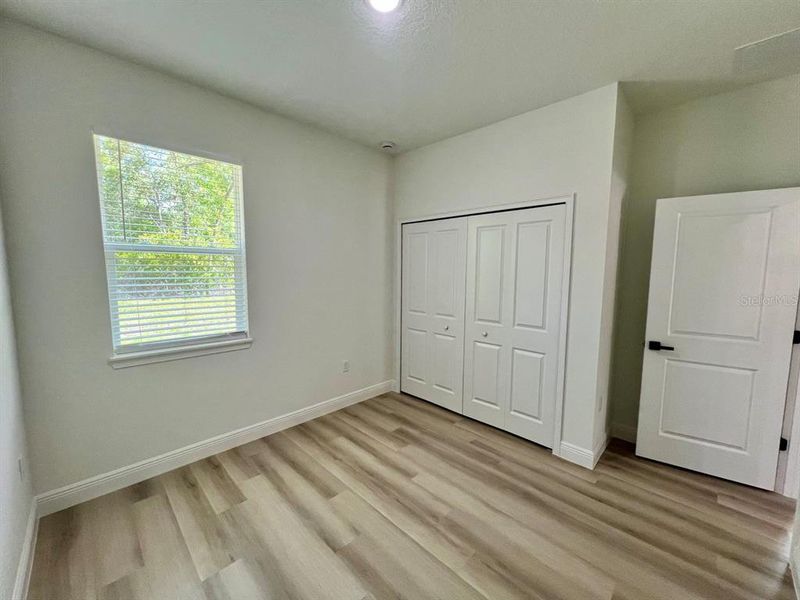Spacious, unfurnished interior of a new home in , Citrus Springs (Image 14).