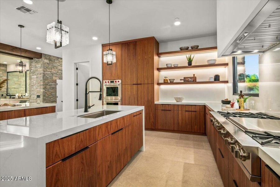 058-Luxury Kitchen 058-Luxury Kitchen