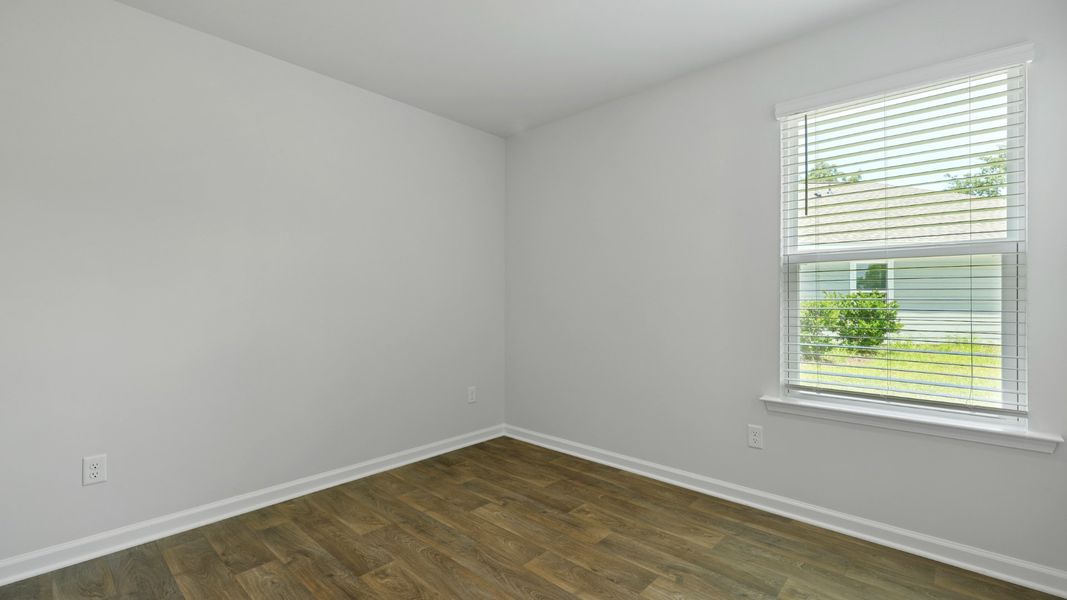 Spacious, unfurnished interior of a new home in Pine Hills at Cane Bay, Summerville (Image 16).